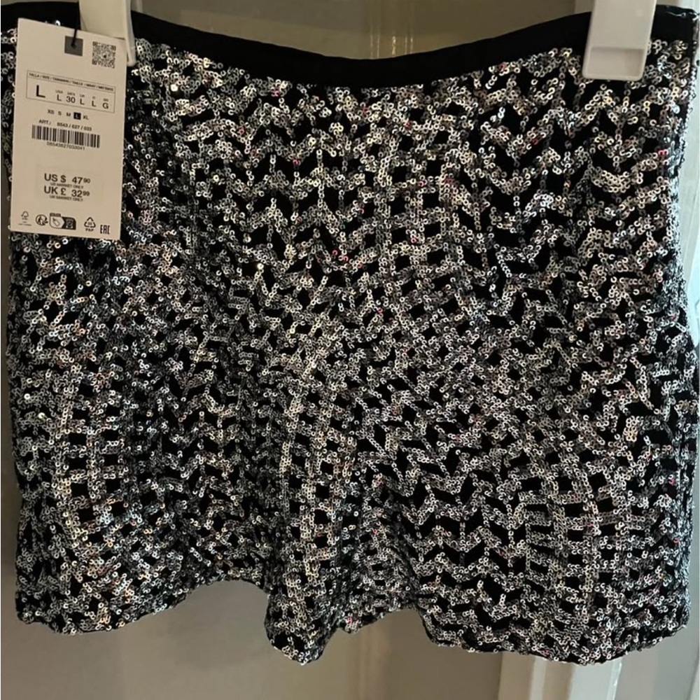 Zara Black and Silver Sequin Mini Skirt